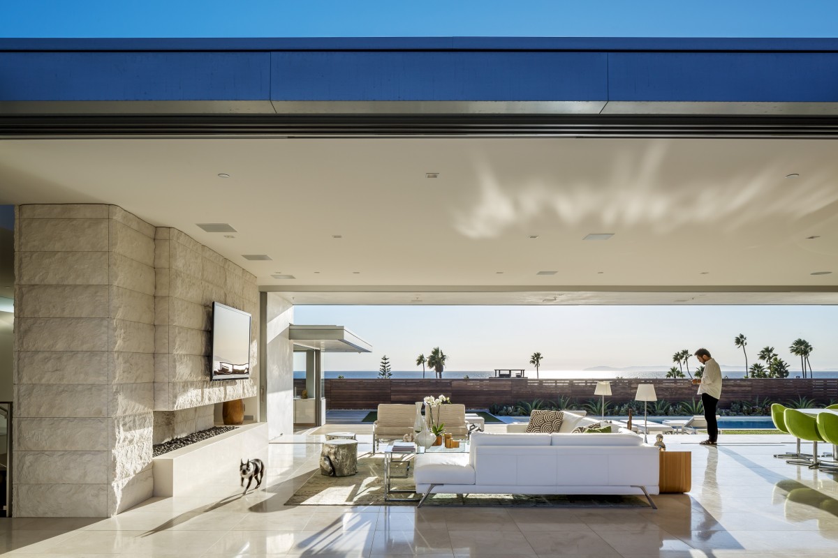 REDFIN ROUNDS UP TIMELESS RESIDENTIAL DESIGN FEATURING EYRC